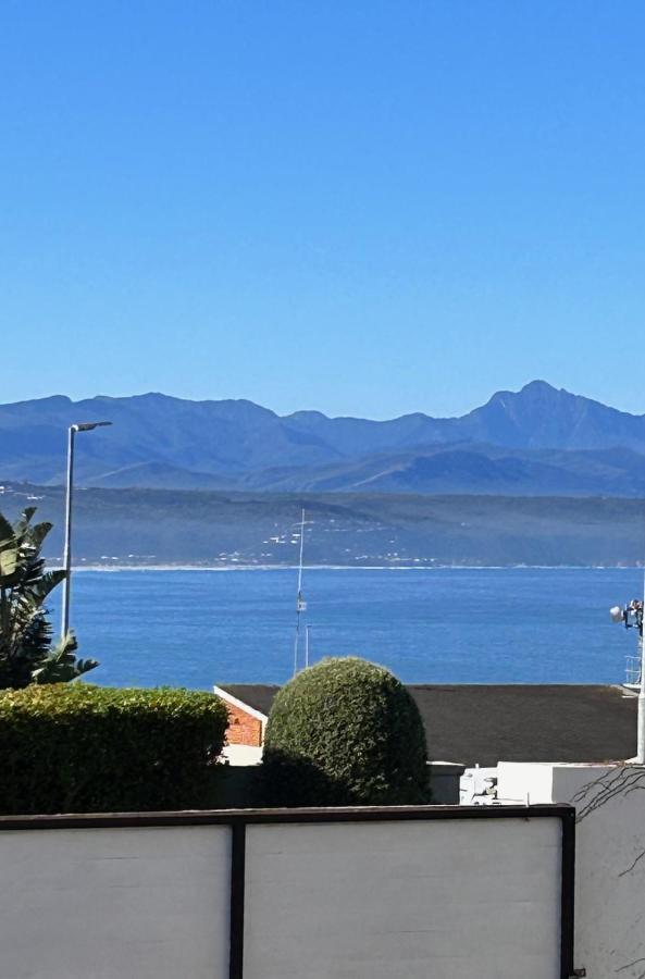 De La Fontaine Sea View Suite Plettenberg Bay Exterior photo